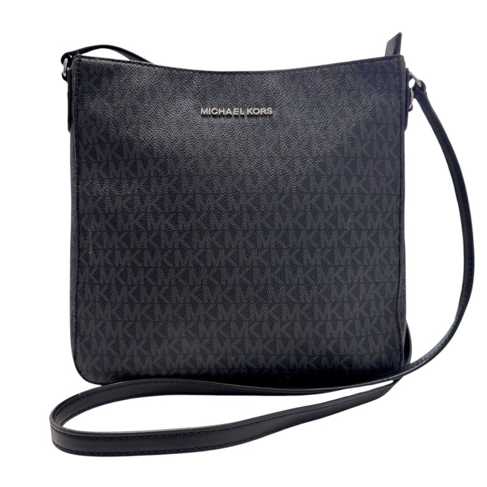 Michael Kors LG MESSENGER Crossbody Black - Picture 1 of 13